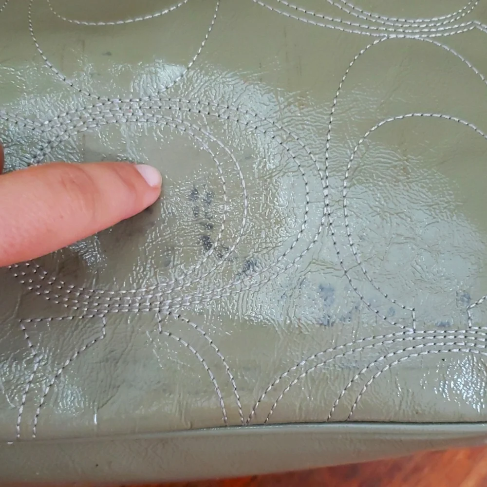 Coach F15658 signature kiss lock carryall never full olive green stiched pattern - Picture 10 of 13